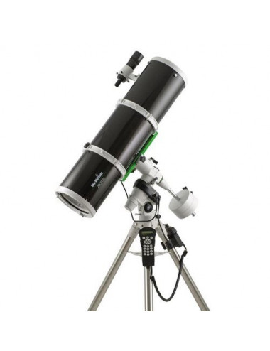 Télescope Sky-Watcher 200/1000 Dual Speed sur NEQ5 Pro Go-To BD